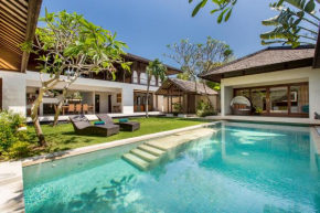 Отель Villa Air Bali Boutique Resort and Spa  Kuta